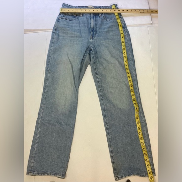 Madewell jeans, curvy, 11” high waisted, straight leg, light wash, 27 waist - Picture 4 of 11